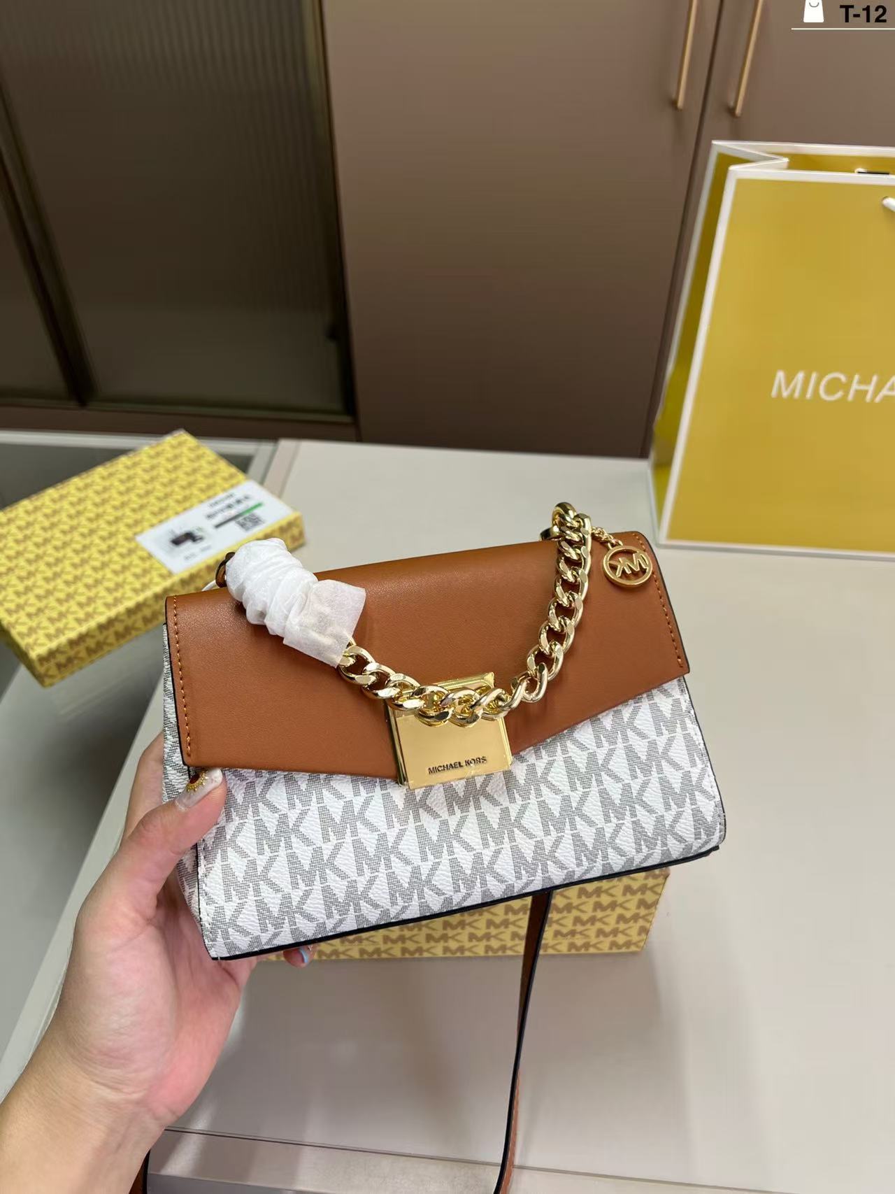 Women'S Bags Michael Kors - Tas Selempang Wanita Michael Kors Desain